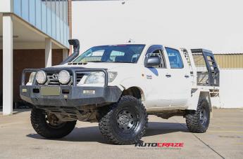 TOYOTA HILUX N70 4WD TERRA SATIN BLACK